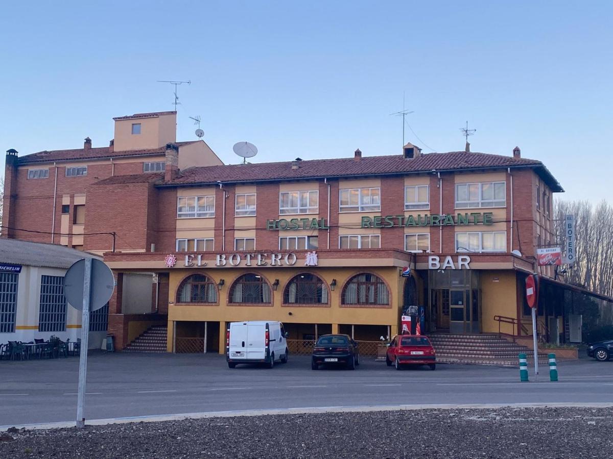 Hostal El Botero モンレアル・デル・カンポ エクステリア 写真